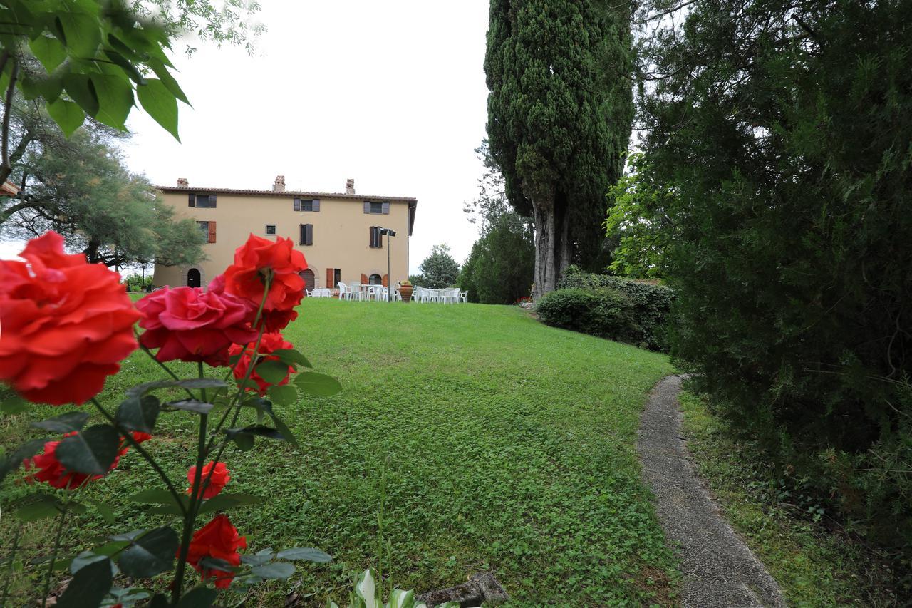 Agriturismo Villa Mozart Nel Verde Губбио Экстерьер фото